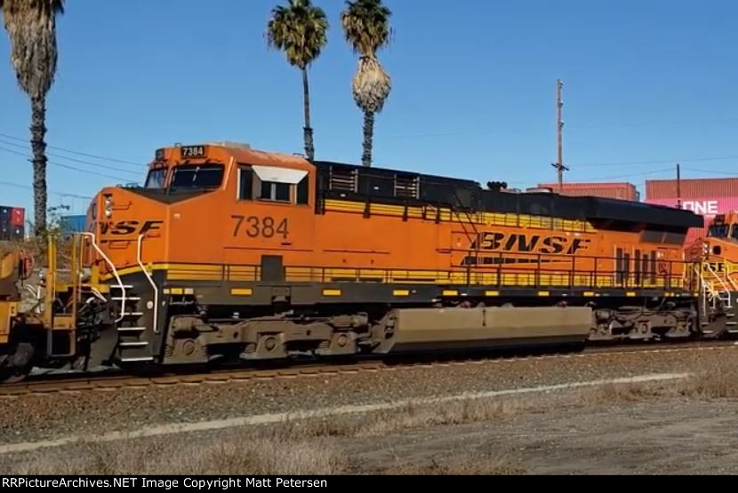 BNSF 7384